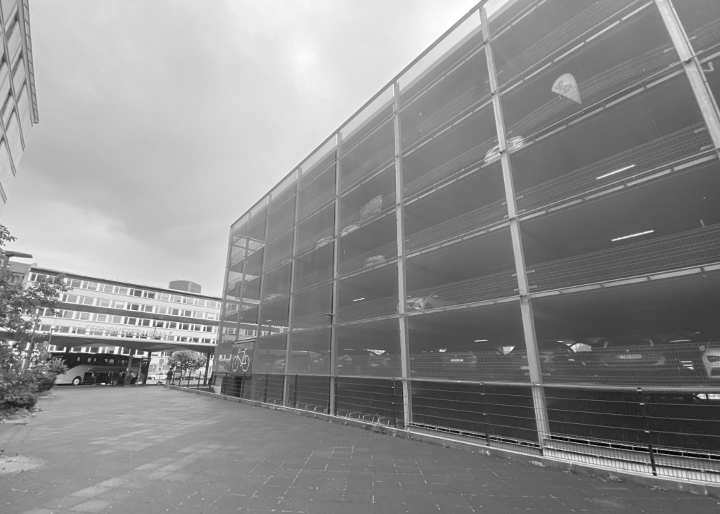 AIF Capital erwirbt Parkhaus am Frankfurter Hauptbahnhof